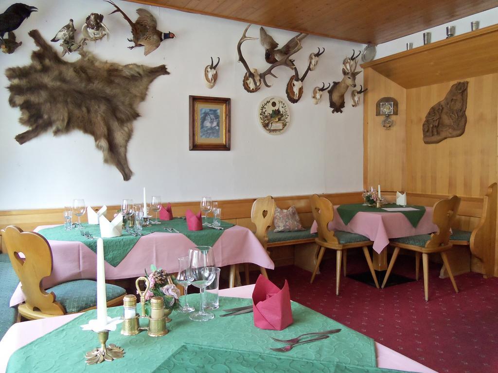Hotel Schwarzer Adler Петной-ам-Арльберг Экстерьер фото