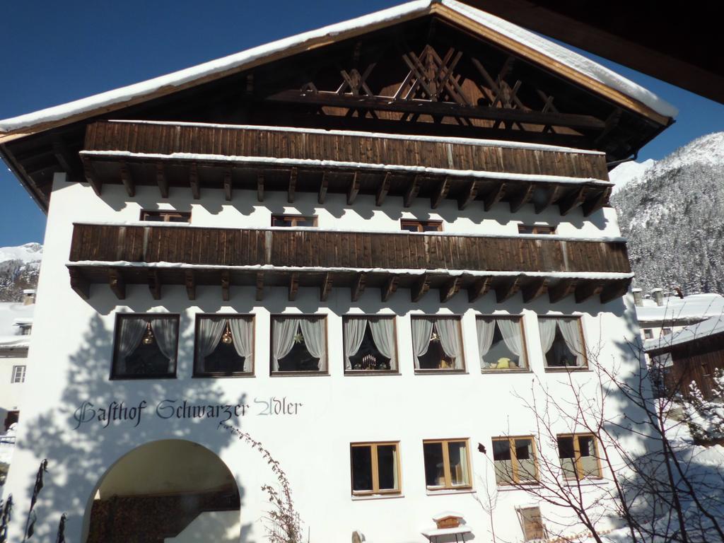 Hotel Schwarzer Adler Петной-ам-Арльберг Экстерьер фото